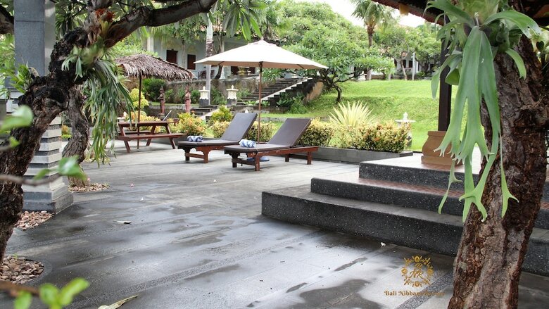Hotel Bali Nibbana Resort