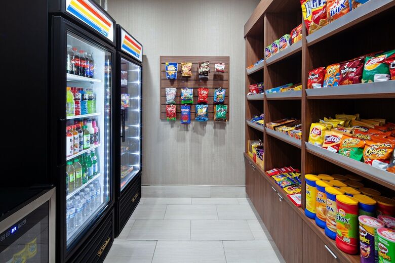 Hotel Holiday Inn Express & Suites Tulare