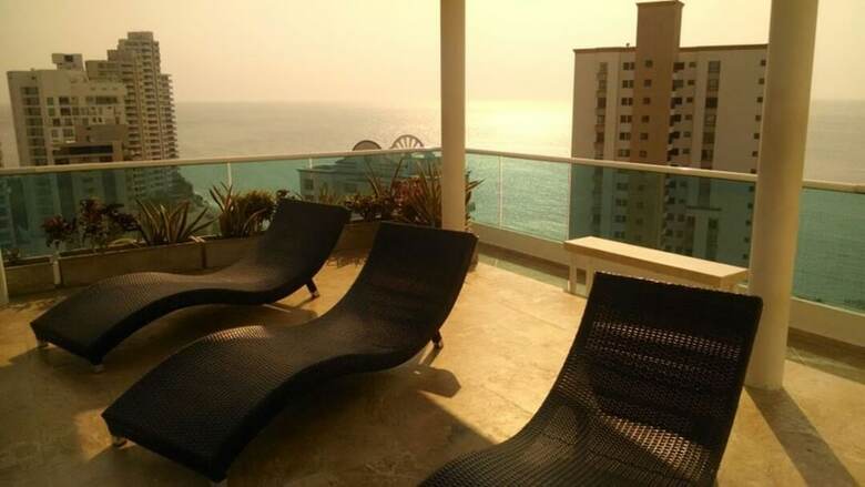 Apartamento Con Piscina Infinita