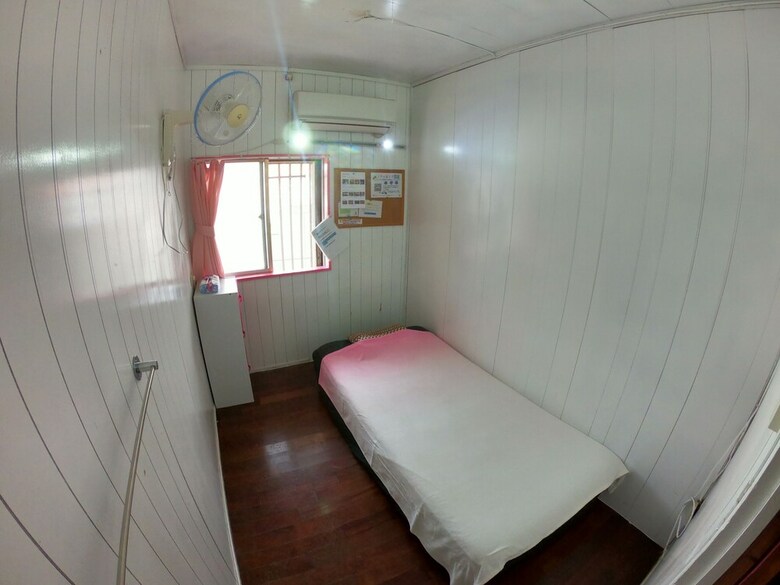 Hotel Guesthouse & Diving Seacolo