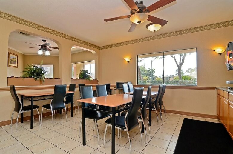 Motel 6 Lake Charles, La