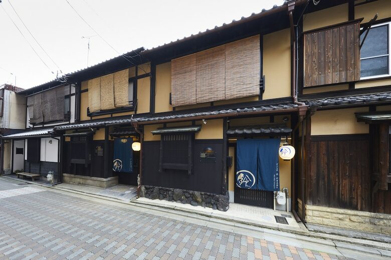 Rinn Shijo Takasegawa North