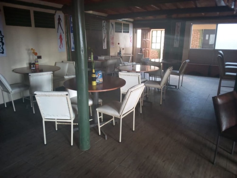 Hotel Vip Nest Lounge