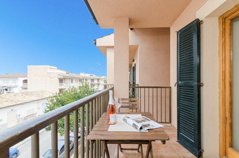 Apartamentos Yourhouse Arena