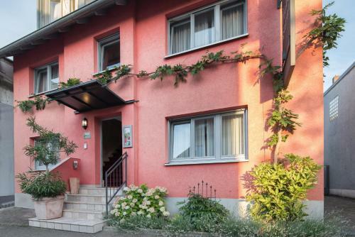 Hostal Arndt Hotel Garni