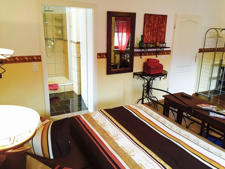 Hostal Europa Pension Zum Gr�nen Baum