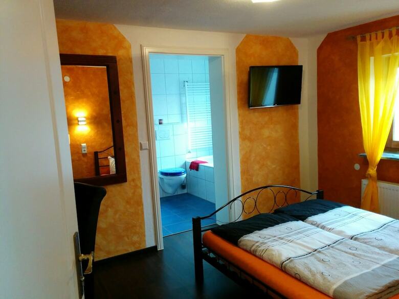 Hostal Europa Pension Zum Gr�nen Baum