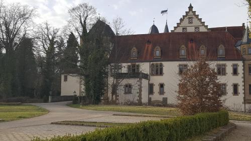 Schlosshotel G�tzenburg