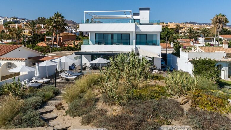 Apartamentos Villa Playanita