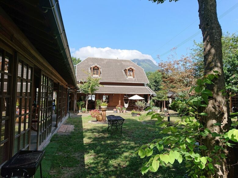 Hotel Yufuin Flora House