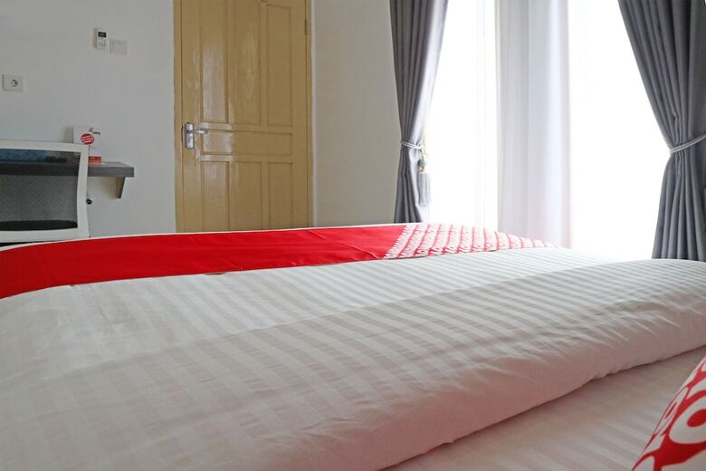 Hostal Oyo 1185 Sachila Residence Syariah