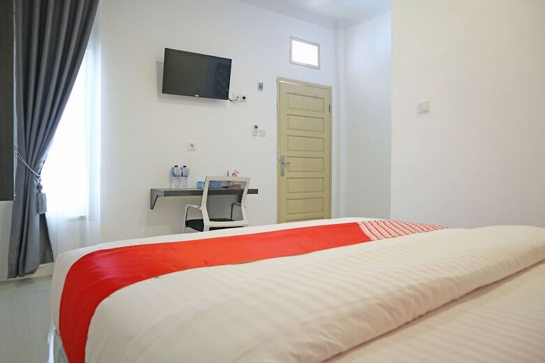 Hostal Oyo 1185 Sachila Residence Syariah