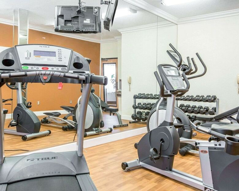 Hotel Comfort Suites Downtown Sacramento