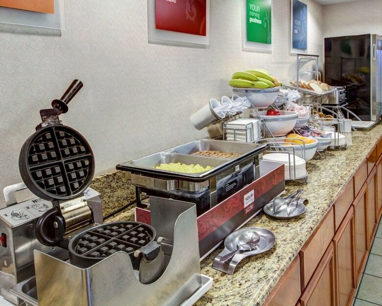 Hotel Comfort Suites Downtown Sacramento