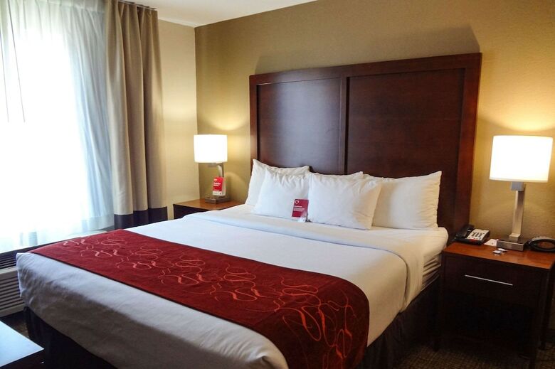 Hotel Comfort Suites Downtown Sacramento