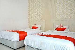 Hostal Oyo 1167 Home Sty Residence