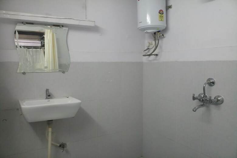 Hotel Krishnangan Home Stay
