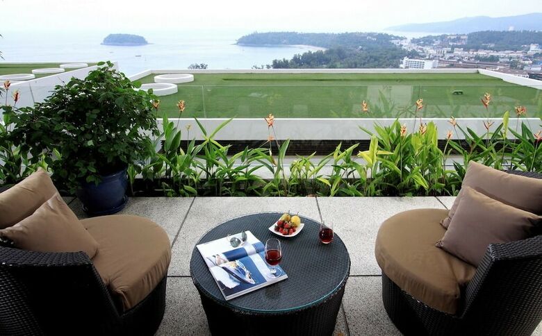 The Heights Penthouse Ocean View A11