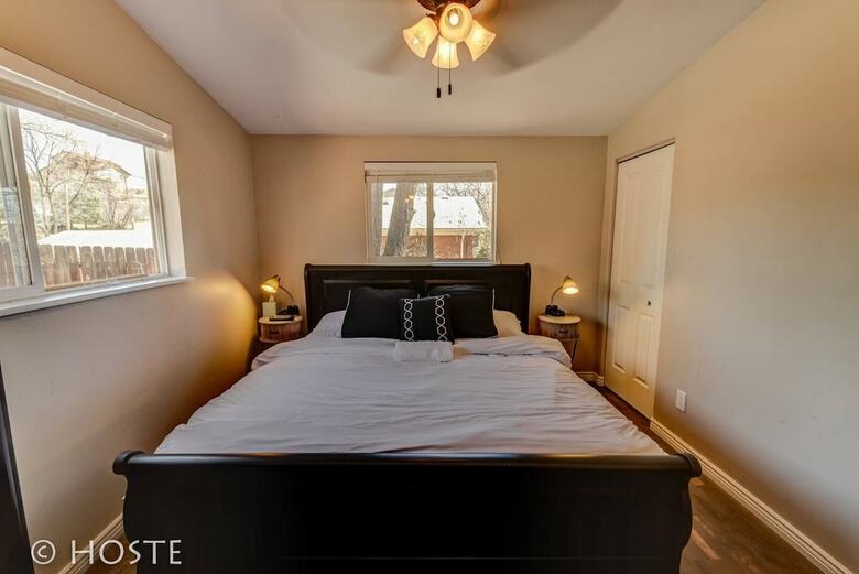Mtn Dream! Fireplace, Patio & Hot Tub 4br