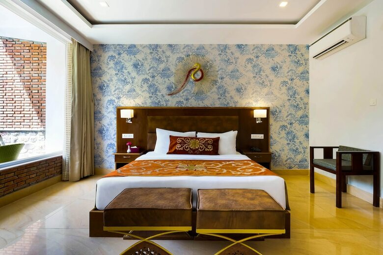 Hotel Summit By The Ganges Resort