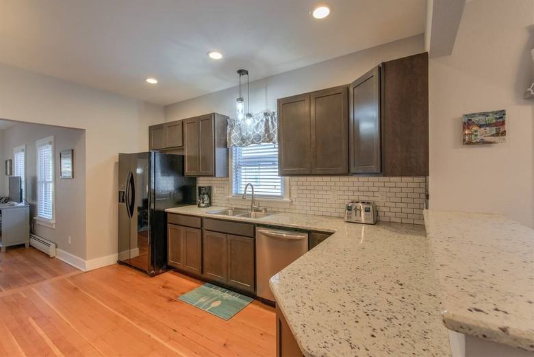 Apartamentos Couple's Mountain Getaway Close To Everything!