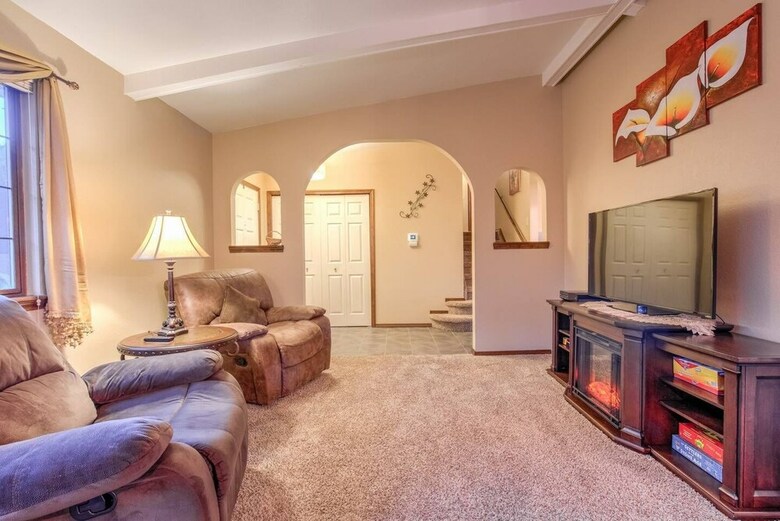 4br Entertainer Af Academy Hot Tub, Firepit!