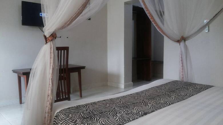 Hotel Lavic Country Resort