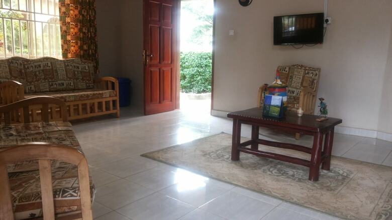 Hotel Lavic Country Resort