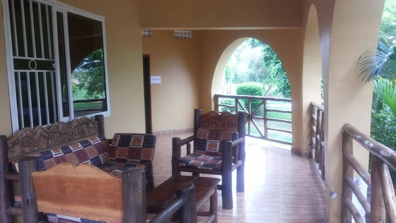 Hotel Lavic Country Resort