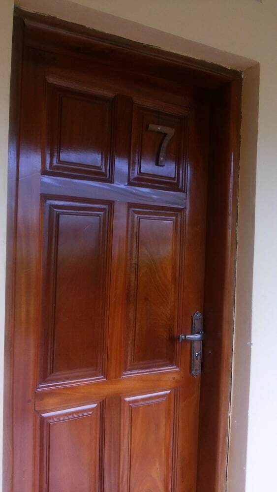 Hotel Lavic Country Resort