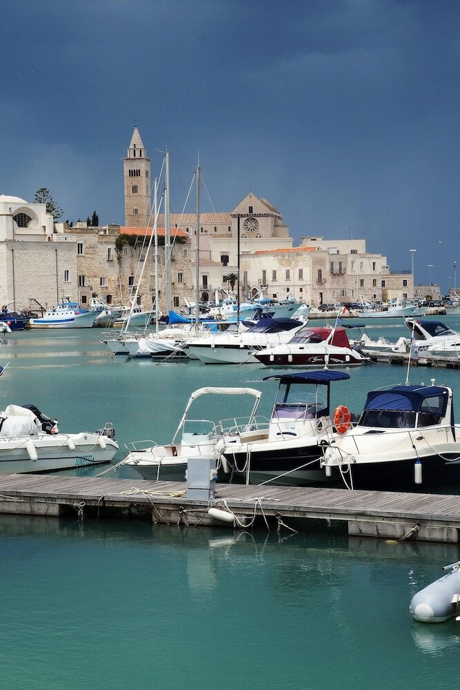Studio In Trani, With Wonderful City View - 1 Km From The Beach
