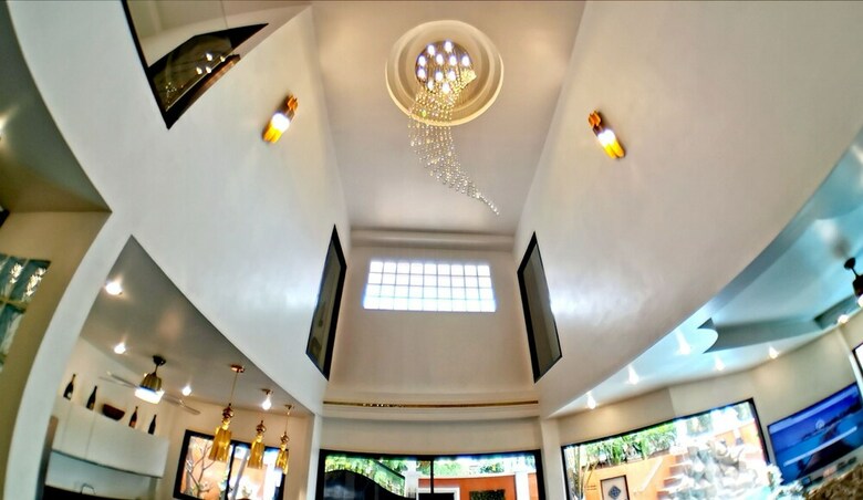 Tucheland Luxury Villa Pattaya 7br