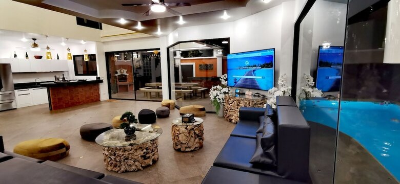 Tucheland Luxury Villa Pattaya 7br