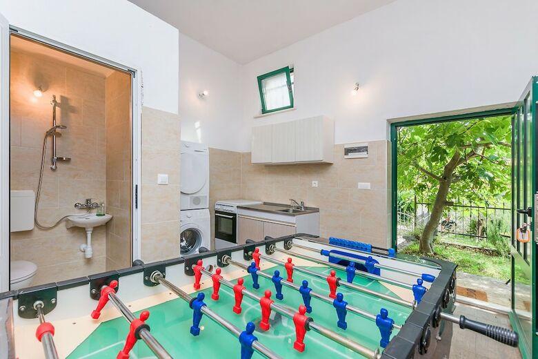 Villa Holiday Home Zve?anje