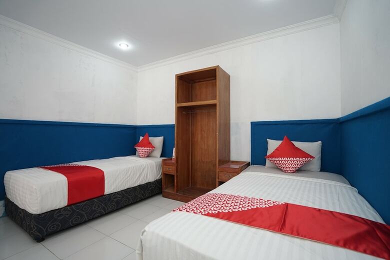 Hostal Oyo 1315 Paris Hotel