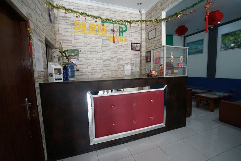 Hostal Oyo 1315 Paris Hotel