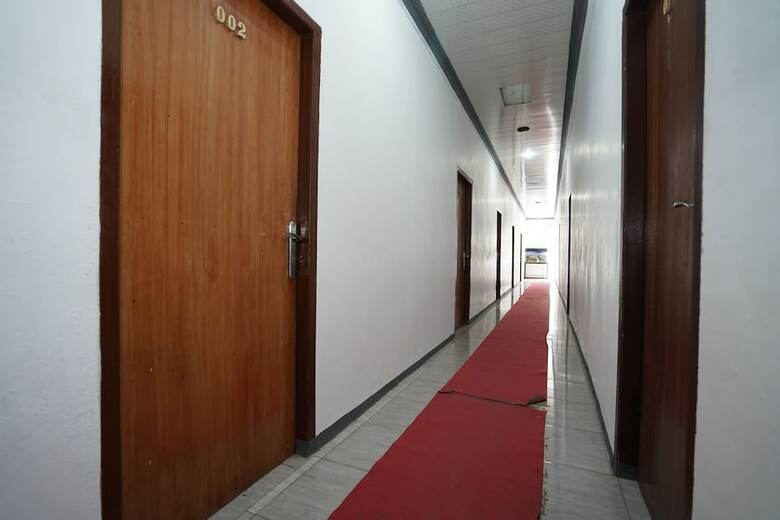 Hostal Oyo 1315 Paris Hotel