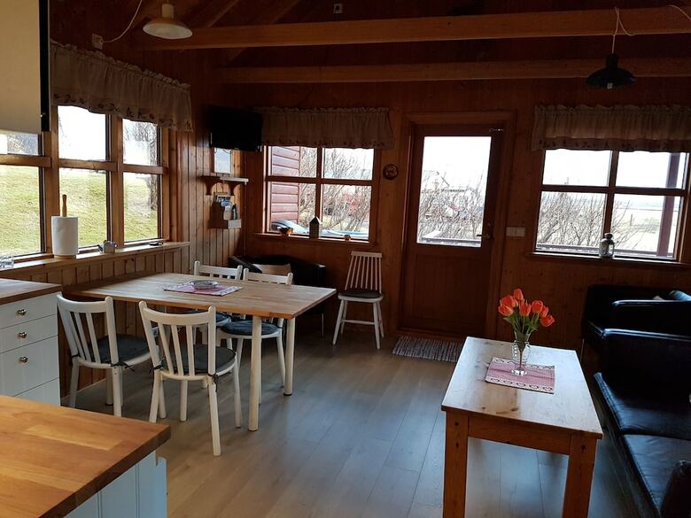 Cabana �s�lfssk�li Cottage