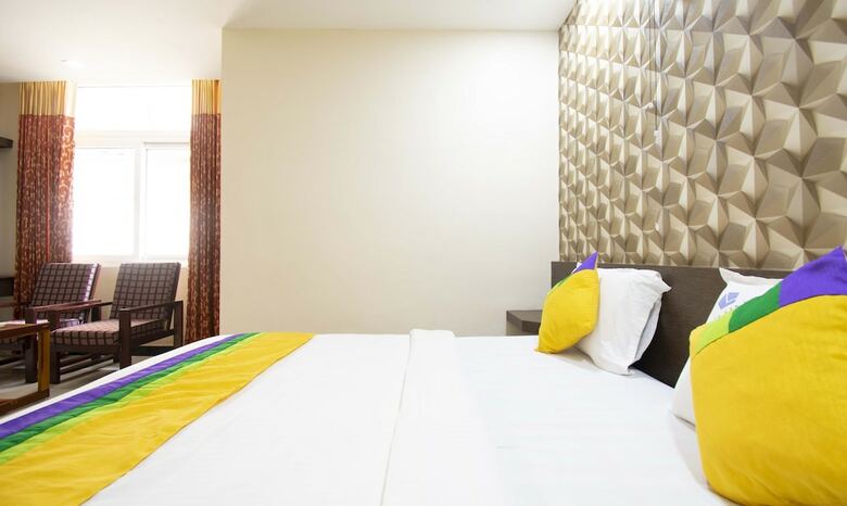 Hotel Treebo Trip Lumino Rainbow
