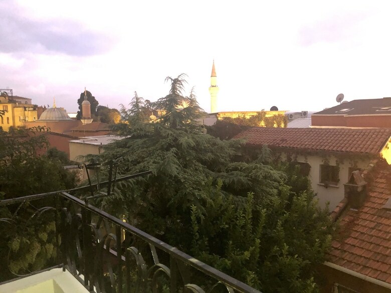 Mehmet Bey Suites