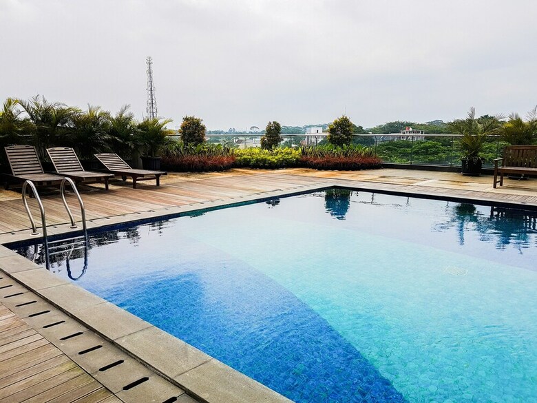 Homey Studio Room Tree Park Apartment Near Bsd City