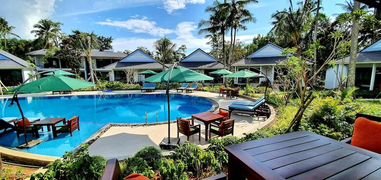 Hotel Kingo Rereat Resort