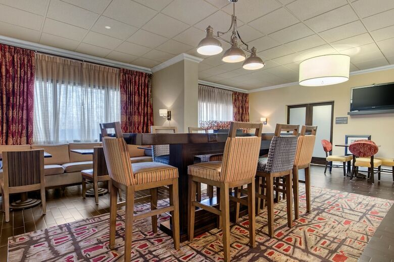 Hotel Hampton Inn Starkville