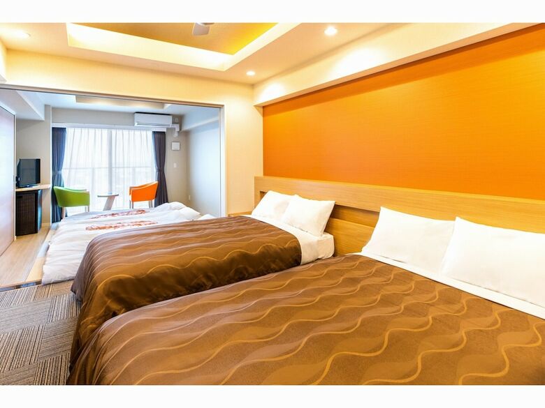 Hotel Yenn's Marina Inn Mercy