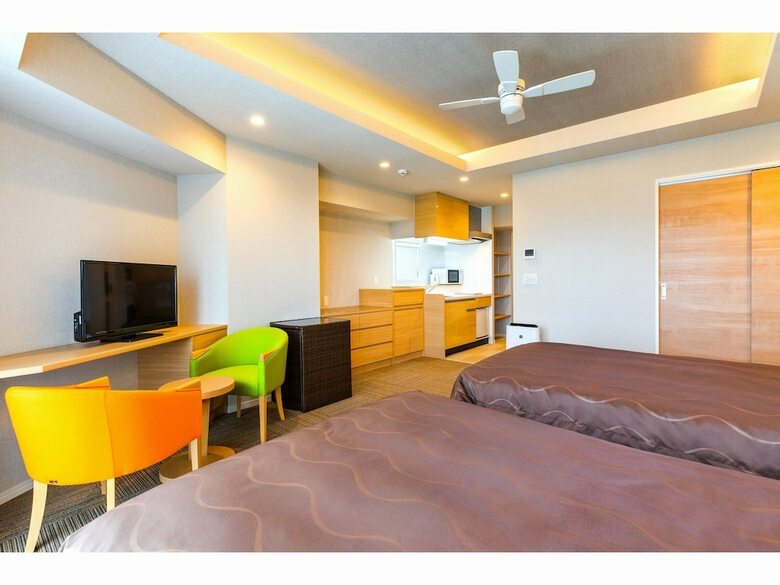 Hotel Yenn's Marina Inn Mercy