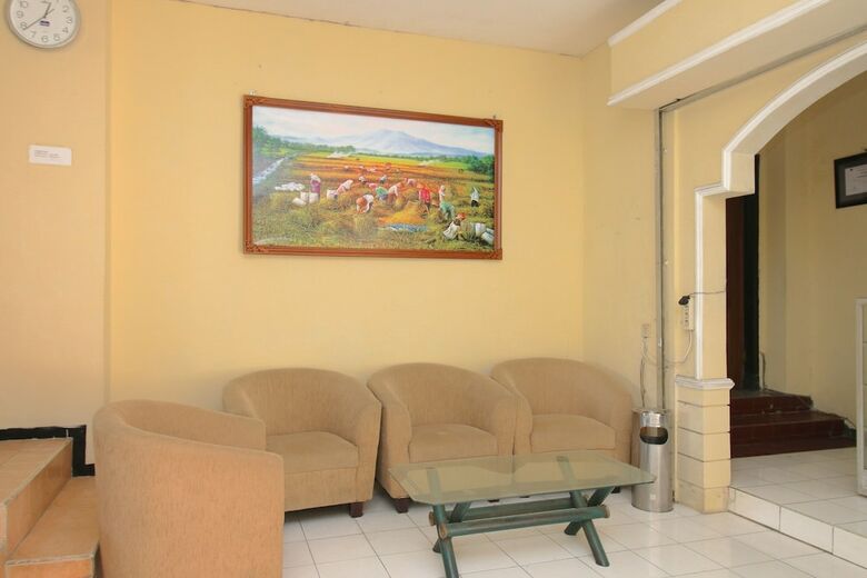 Hotel Airy Eco Panglima Sudirman 89 Malang