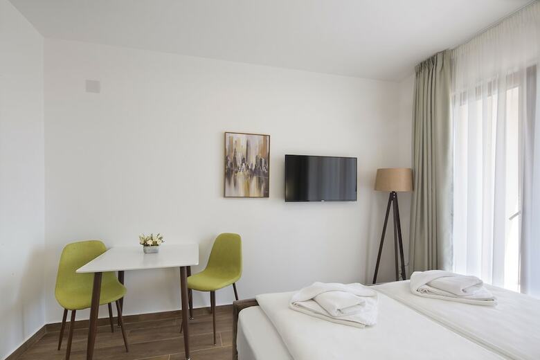 Hotel Apartments Lazy Hill
