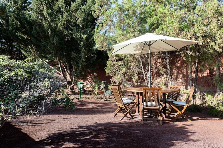 Villa Homelike Century Nature House