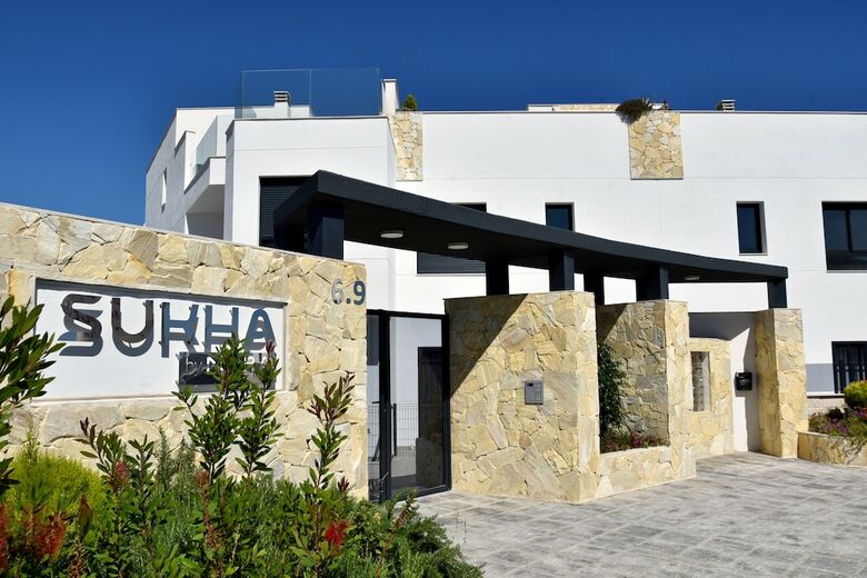 Apartamentos Apto de Lujo En La Playa Con Piscina (#6)