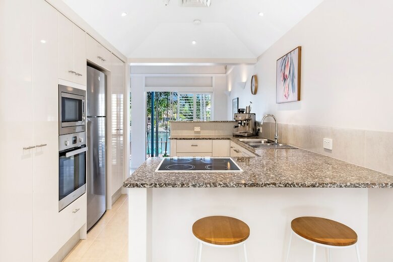 Sunshine Villa At Sanctuary Cove